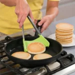 Simply Flip in Spatula & Tongs