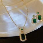 4PCS Sets Exquisite Rhinestone Jewelry: Necklace, Earrings, Ring
