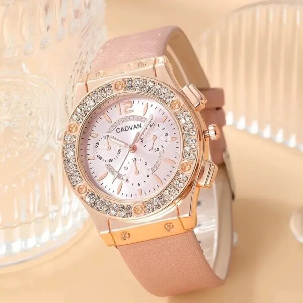 62223-lipljk.jpg Luxury Rhinestone Women's Fashion Watch Set