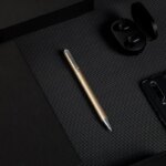 Metal Gel Pen: Deli Golden Signing Pen, Black Ink, Office Stationery