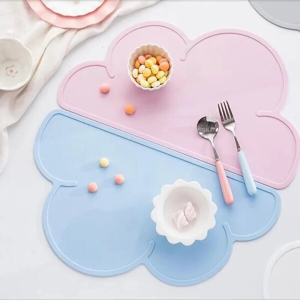 67896-65yuv6.jpg Nonspill Nonslip Pet Feeding Mat: Waterproof Silicone Placemat, Easy to Clean