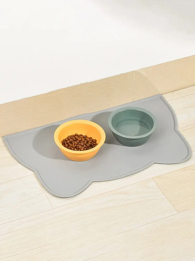 Waterproof and Non-Slip Pet Placemat: Prevents Food and Water Spills, Easy to Clean