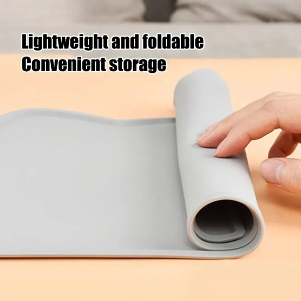 68039-v0f3gj.jpg Waterproof and Non-Slip Pet Placemat: Prevents Food and Water Spills, Easy to Clean