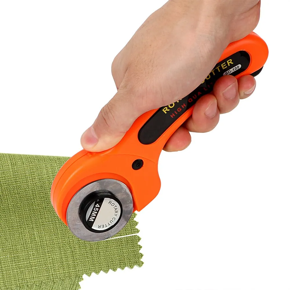 Fabric Cutting Roller Wheel: Quilting Sewing Tool